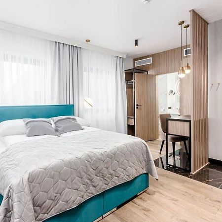 Deo Plaza - Apartamenty Old Town By Rent Like Home Gdansk Bagian luar foto