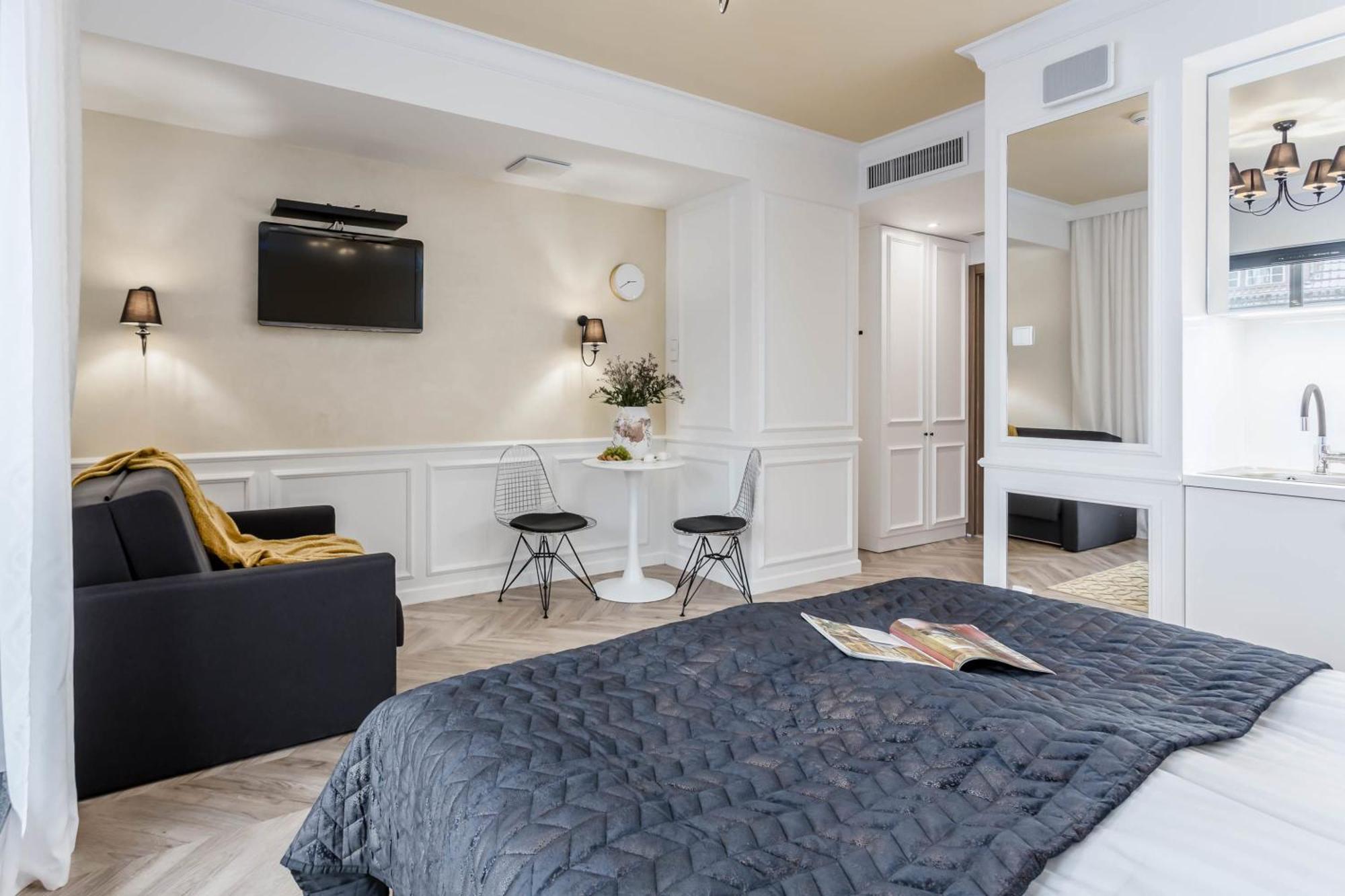 Deo Plaza - Apartamenty Old Town By Rent Like Home Gdansk Bagian luar foto